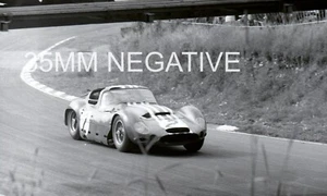 MASERATI TIPO 151/2 LUCIEN BIANCHI GUARDIA TROFEO MARCHI PORTELLO 1963 35MM NEGATIVO - Foto 1 di 3