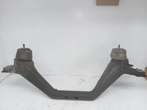 Audi Q7 4L 3.0 TDi Quattro S line Engine Mount Bracket - Picture 1 of 6