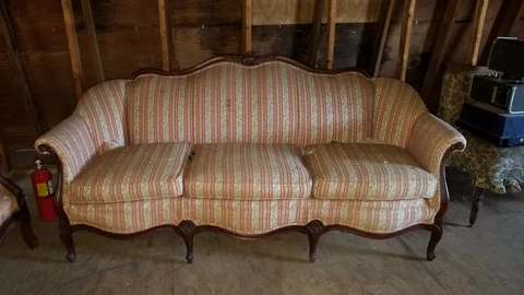 3 Antique Pieces of furniture, Sofa & Chair Set, Victorian Couch Cover
