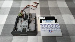 Commodore SX-64 floppy disk drive + floppies (tested & working) - Picture 1 of 12