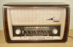 LOEWE OPTA METEOR HiFi Typ 3781W Radio Klassiker 1958 überholungsbedürftig Orig.
