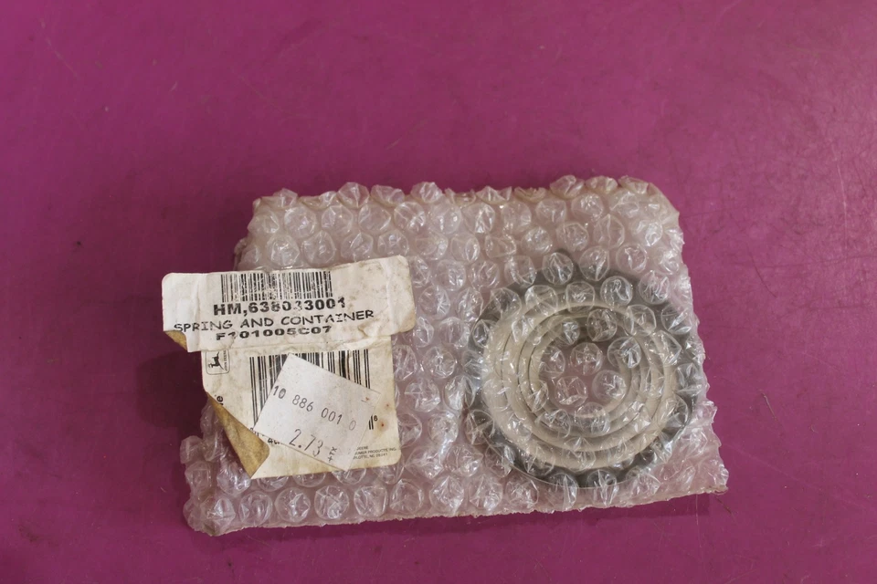 Muelle y contenedor Homelite NOS. Parte 638033001. Ver foto. Foto 1 de 1