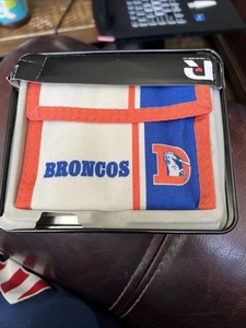 Tri-fold Vintage Denver Broncos Wallet - Picture 1 of 4