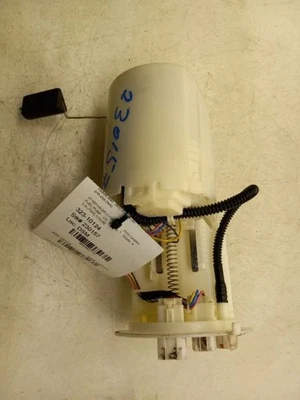 18-23 TOYOTA CAMRY SE 2.5L GAS FUEL PUMP  - Image 1 of 4
