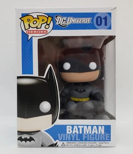 Funko Pop! Heroes DC Universe Batman (Black Batman Logo) #01 - Picture 1 of 15