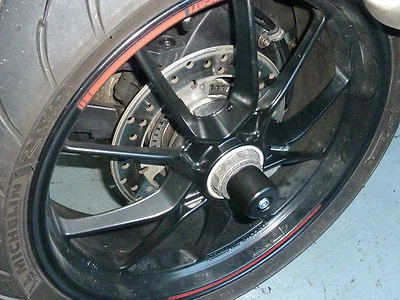 Ducati Panigale V4S 2018-2023 Tamponi Paramotore Asse Post. Cursori Bobine Tappo - Immagine 1 di 4