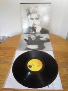 MADONNA Self Titled 1ST ALBUM 1982 12" Vinyl Record LP SIRE Ultrasonic Cleaned - Picture 1 of 12