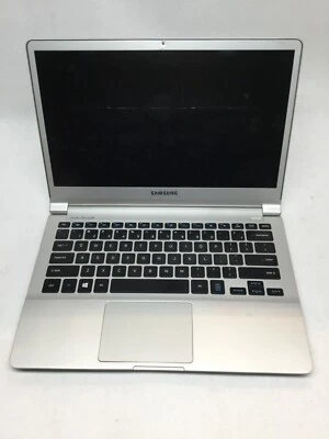 Samsung Series 9 Ultrabook 13" Laptop Intel Core i5 3rd Gen-BROKEN DISPLAY -MZ - Image 1 of 4