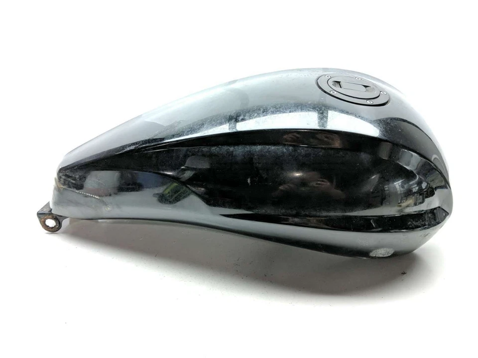 10 Victory Cross Country Gas Fuel Tank Petrol Reservoir NO KEY - Image 1 of 4