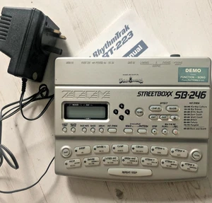 Zoom StreetBoxx drum machine; rare, hip hop/dance/r'n'b electronica - Picture 1 of 8
