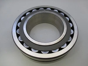 SKF  22222C CK C3  Bearing new - Picture 1 of 4