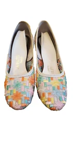 RARE La Patti Women Vintage Exclusive 8 1/2 AA Floral Embroidered Mid Heel Pumps - Picture 1 of 5