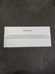 Apple Magic Keyboard - Silver - For Bluetooth Mac's - A2450 - MK2A3LL/A - Picture 1 of 3