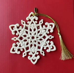 Lenox Snow Fantasies Schneeflocke Ornament KEIN DATIERT Brandneu 1. Qualität OHNE BOX - Bild 1 von 3