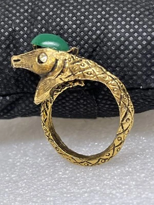 anillo moda serpiente talla 7.5 latón cristal ojos piedra verde listo para morder Foto 1 de 4