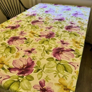 Tovaglia Vibrante Viola Cosmos Giallo Giglio 100% Cotone 78x62” XL EnVogue - Foto 1 di 6
