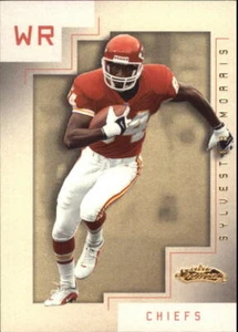 2001 Fleer Showcase Football Card Pick - Picture 1 of 225