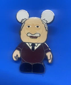 Prendedor de refuerzo Disney 2010 serie Vinylmation #1 Muppets Waldorf 78306 - Imagen 1 de 5