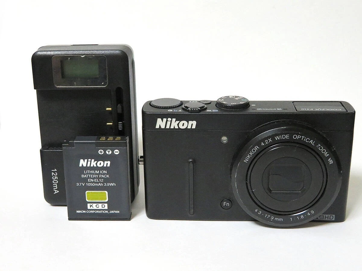 Nikon COOLPIX S8200 Noble Black ノーブルブラック コンパクト