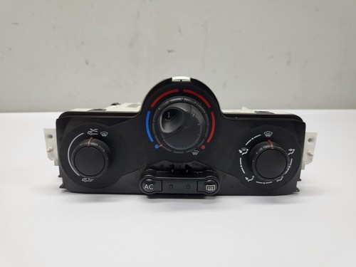 Foto 1 di 6