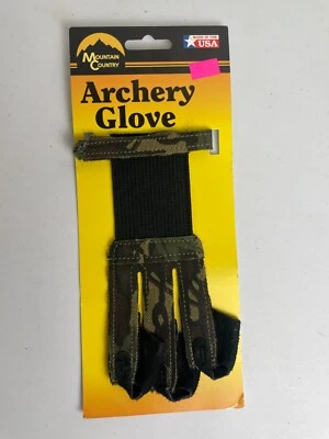 VTG Trebark Greenleaf Camo Traditional Archery Three Leather Finger Glove XL - Image 1 of 2