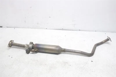 Nissan Versa 2012-2019 tubo de escape intermedio y silenciador 20300-3An6a Foto 1 de 4