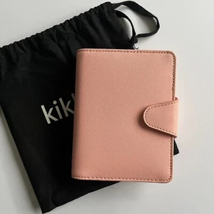 Kikki.k Small Pocket Planner Binder Salmon Pink w/Gold Rings & Dust Bag - Picture 1 of 6