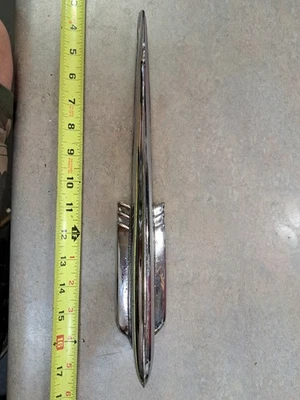 Chevrolet Fleetmaster/Stylemaster 1947 1948 original capó adorno 3684376 Foto 1 de 4