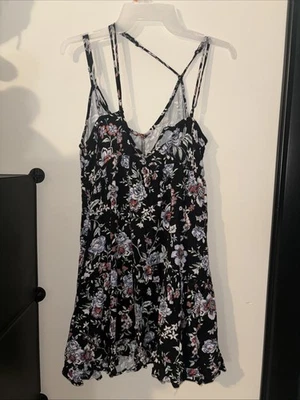 American Eagle Floral Rose Strap Summer Dress Size M/M/M Preowned Used - Image 1 of 4