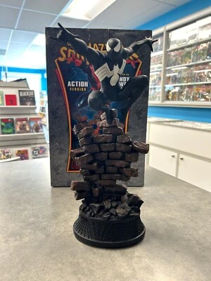 Bowen Designs Spider-Man Action Statue Black Costume 218/425 - Image 1 of 4