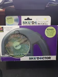 SKIP DOCTOR CD & DVD REPAIR Device Handheld - Imagen 1 de 3