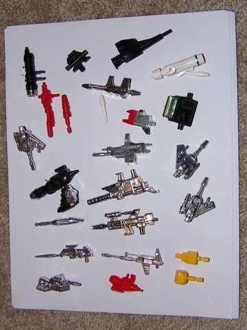 WEAPONS AND PARTS LOT VINTAGE ORIGINAL G1 TRANSFORMER Cover