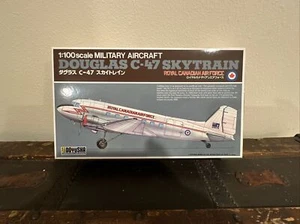 Doyusha Models 1:100 Douglas C-47 Skytrain Plane Kit #100-C4, Canadian Air Force - Foto 1 di 4