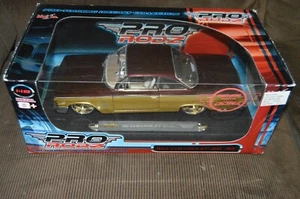 MAISTO 1962 CHEVY BEL AIR CUSTOM ASSEMBLY "PRO RODZ" 1/18 2005 RELEASE - Bild 1 von 2