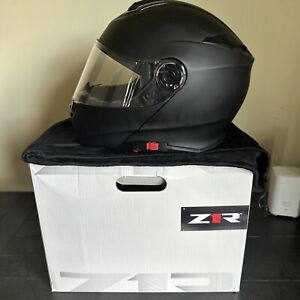 Z1R Solaris Solid Modular Motorcycle Helmet Matte Black