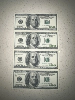 100 dollar bill consecutive serial number - Image 1 of 3