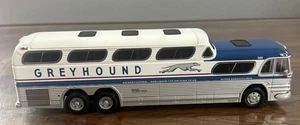 Corgi Greyhound Bus - GM Diecast Model 1:50 WASHINGTON 5425 Vintage - Picture 1 of 17