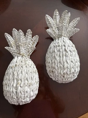 Pier 1 编织菠萝墙饰 - 12 英寸 x 6 英寸 - 2 件套 - 美丽!  全新带标签! HTF! — 第 1/4 张图片
