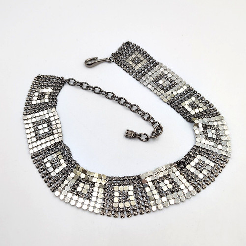 Collana girocollo vintage Givenchy maglia colore argento pistola 15"