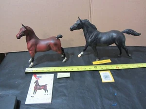 Breyer show horse lot of 2 horses vintage 496 Aristocrat w/ 1239 Black Beauty - Picture 1 of 10