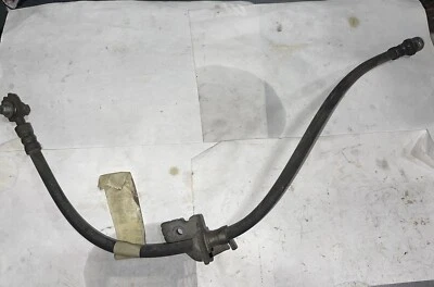 Manguera de freno delantera derecha Volkswagen Tiguan 2010 Foto 1 de 4