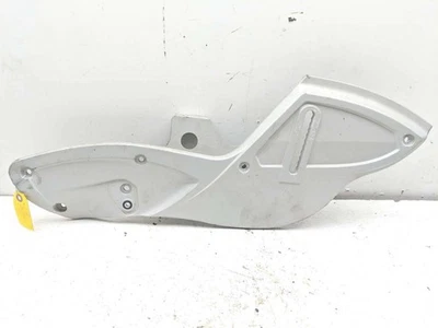 Soporte reposapiés delantero izquierdo Can Am Spyder Roadster RT Limited 12-19 705002833 Foto 1 de 4