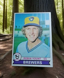 Topps Baseball Card 1979 Milwaukee Brewers HOF Robin Yount VTG #95 No Creases NM - Picture 1 of 2