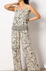 EUC Evereve AMELIA 2-teiliges Set Hose Tanktop XL Blumen weites Bein Taschen schwarz - Bild 1 von 10