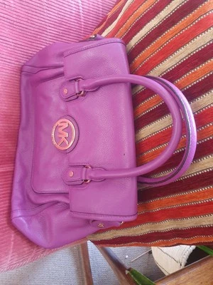 Purple   Michael Kors Handbag pre owned good condition On Trend this year colour - Image 1 of 4