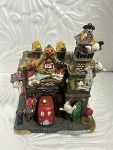 Halloween gruseliges Keramik-Spukhaus mit Geistern und Kürbisköpfen - Bild 1 von 15