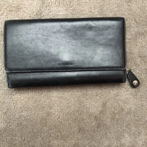 Coach Legacy schwarze Vintage-Geldbörse mit Dreifachfaltung und Scheckbuchfach umlaufender Reißverschluss - Bild 1 von 10