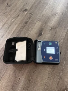 Philips FR2+ Heartstart Automatic External Defibrillator AED FR2+ No Battery - Picture 1 of 9