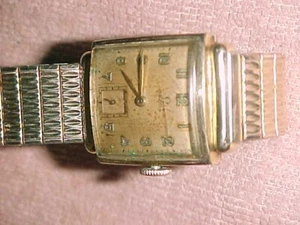 1930-1950 OMEGA Art Decò WW - ORO 14K RIEMPITO - 17 gioielli - 1165001 - FUNZIONA A1 - Foto 1 di 9