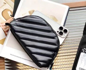 YSL Yves Saint Laurent BEAUTE Novelty Pouch BLACK JAPAN bag synthetic leather - Picture 1 of 8